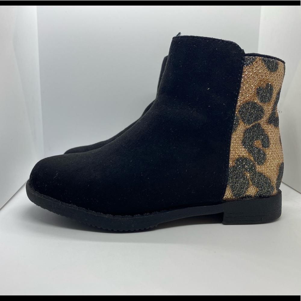 Kenneth Cole Booties - Picture 3 of 7